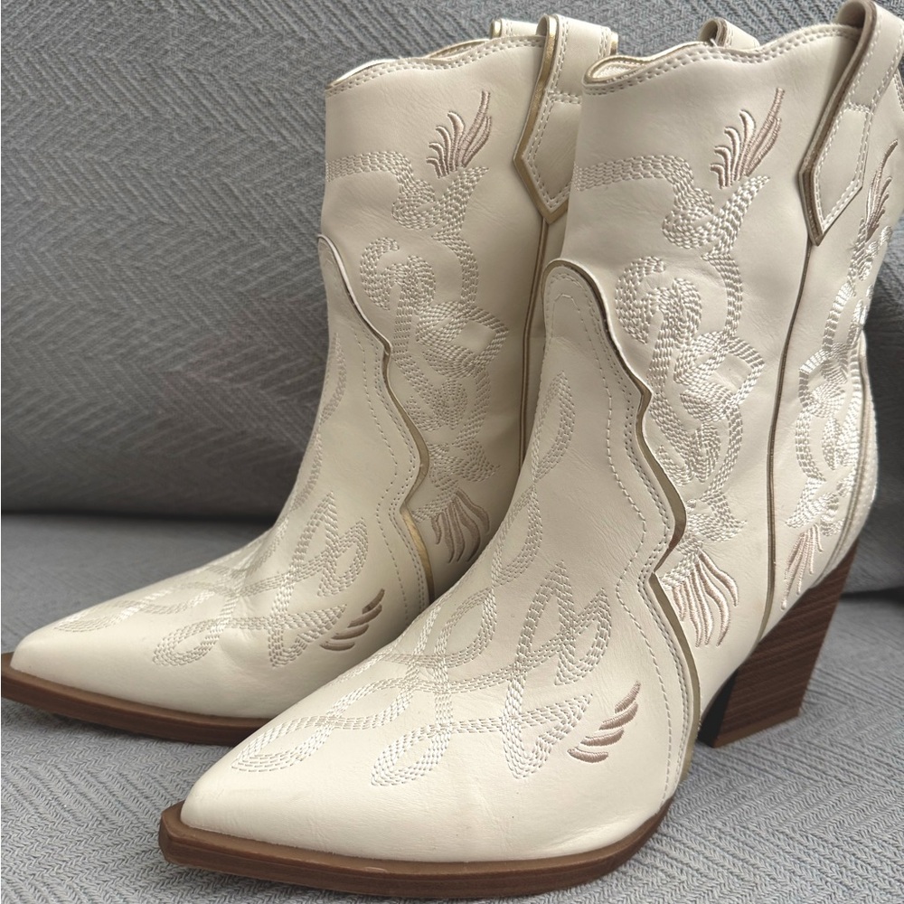 Mia Wendi Western Cowboy Booties